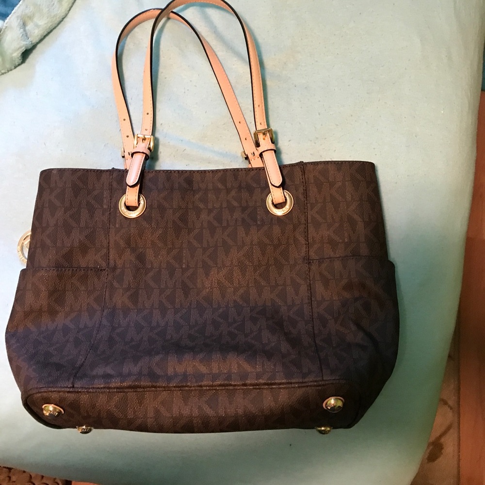 Michael Kors tote